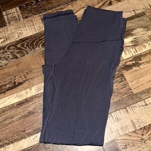 Offline by aerie leggings 
Size S